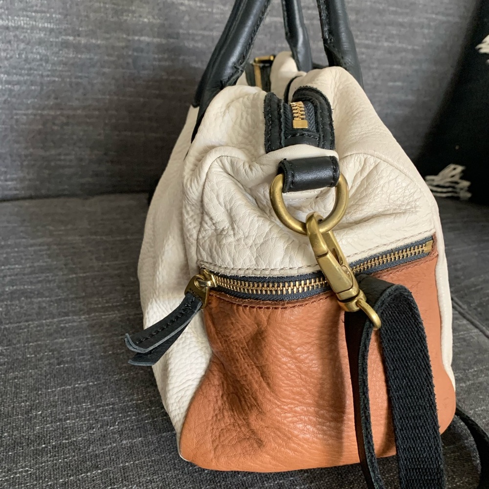Fossil bag - Picture 4 of 5